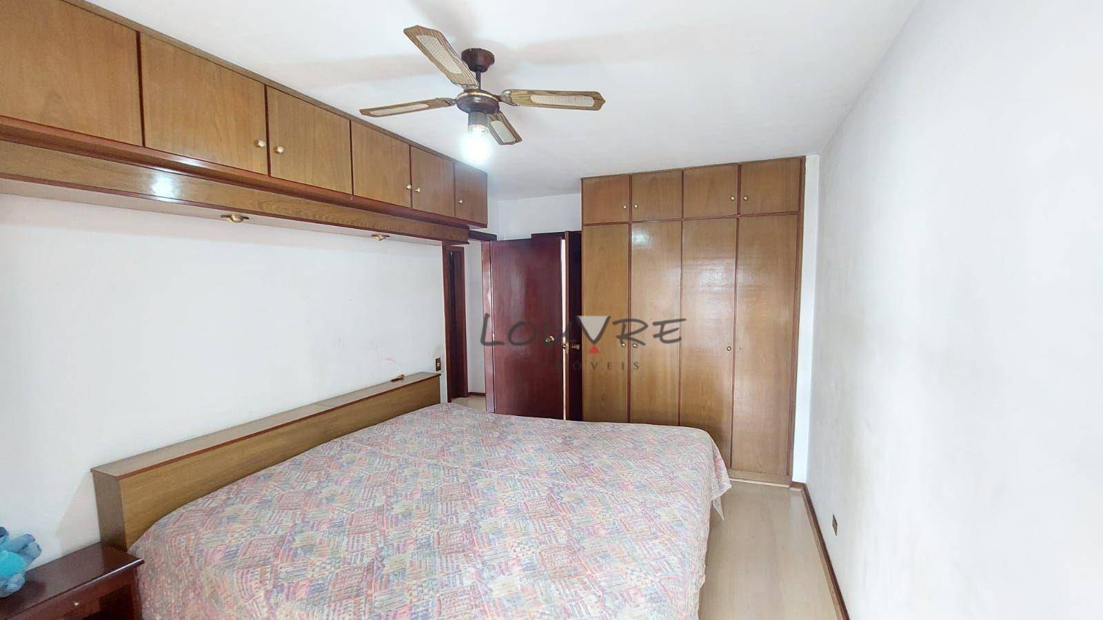 Apartamento à venda com 4 quartos, 158m² - Foto 8