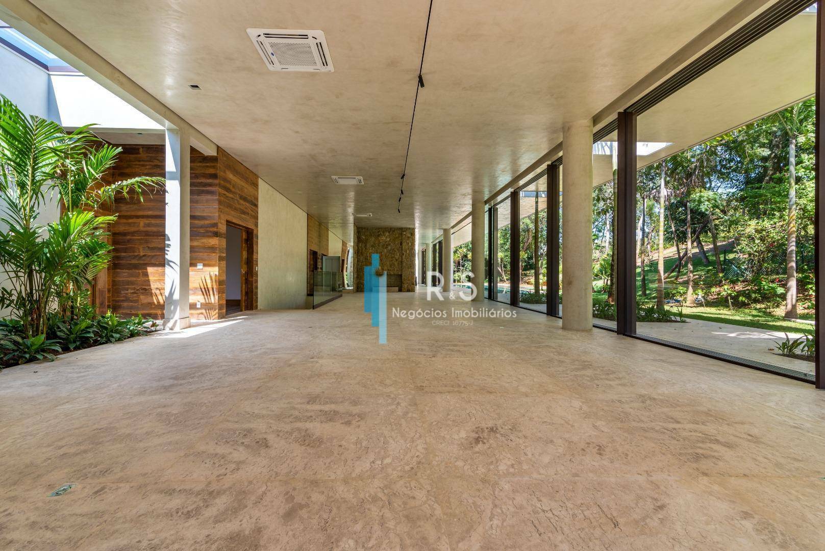 Casa de Condomínio à venda com 5 quartos, 1305m² - Foto 3