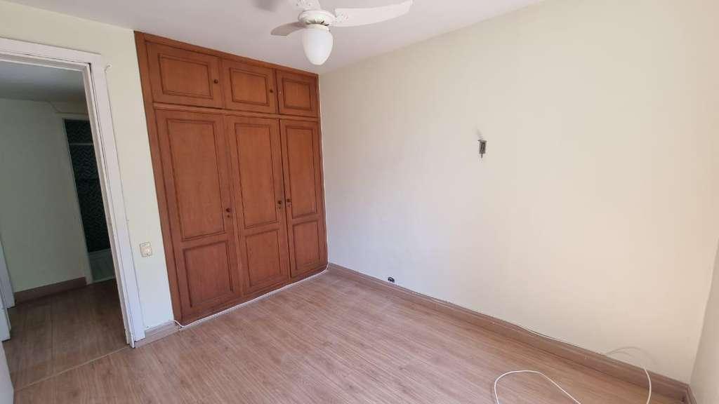 Apartamento à venda com 4 quartos, 188m² - Foto 18