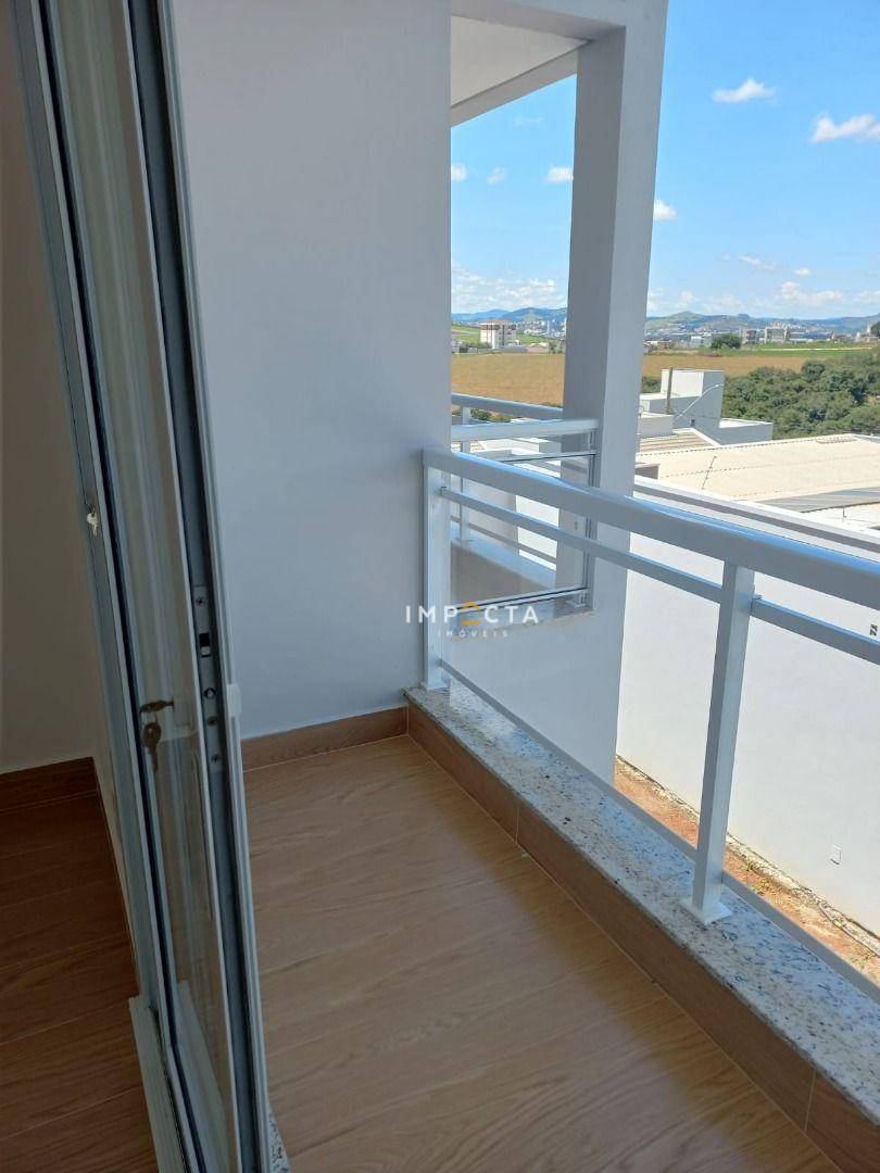 Casa à venda com 3 quartos, 191m² - Foto 11