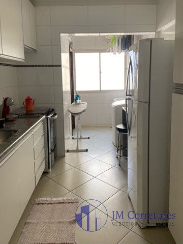 Apartamento à venda com 3 quartos, 86m² - Foto 4