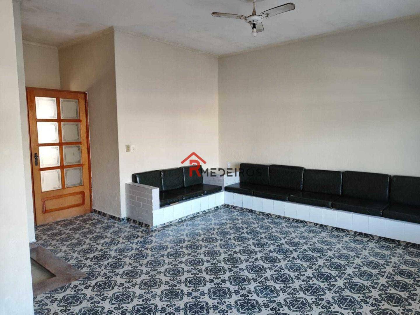 Casa à venda com 2 quartos, 140M2 - Foto 11