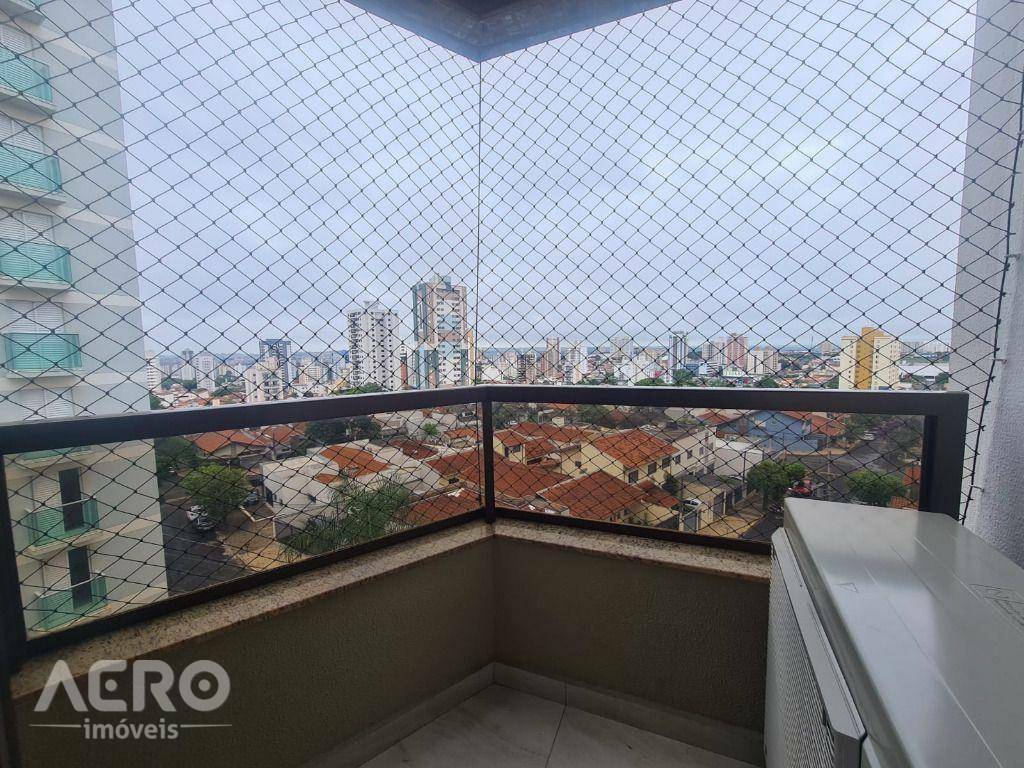 Apartamento à venda com 3 quartos, 100m² - Foto 1