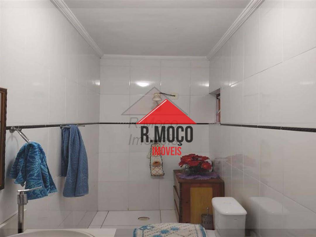 Sobrado à venda com 5 quartos, 240m² - Foto 36