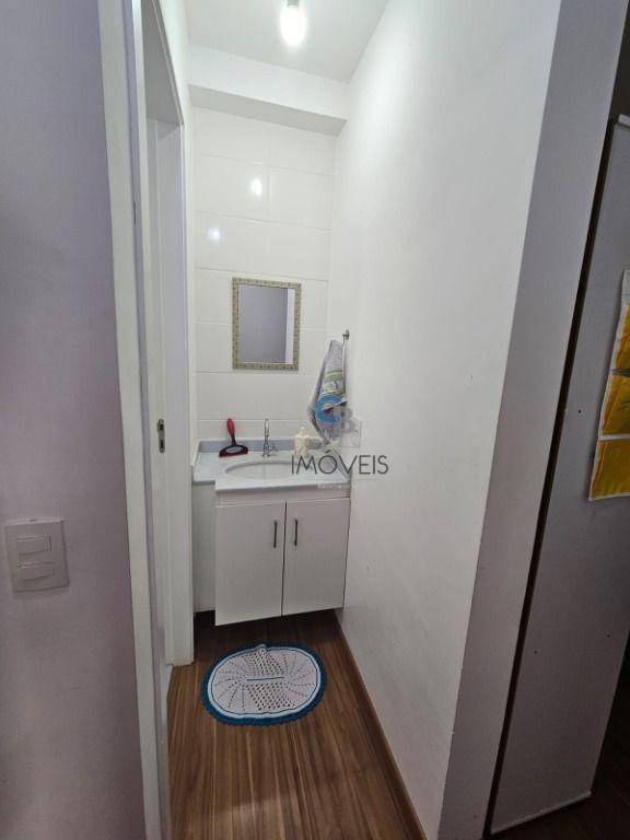 Apartamento à venda com 2 quartos, 55m² - Foto 11