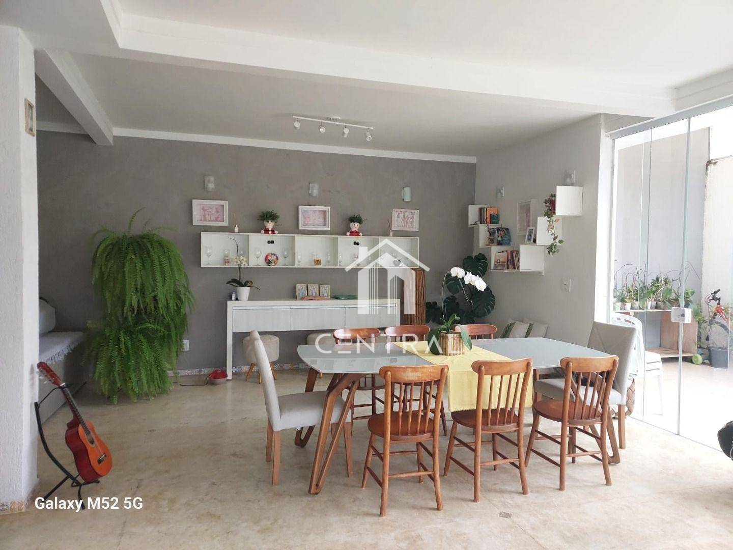 Casa, 3 quartos, 300 m² - Foto 3