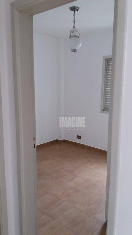 Apartamento à venda com 2 quartos, 57m² - Foto 9