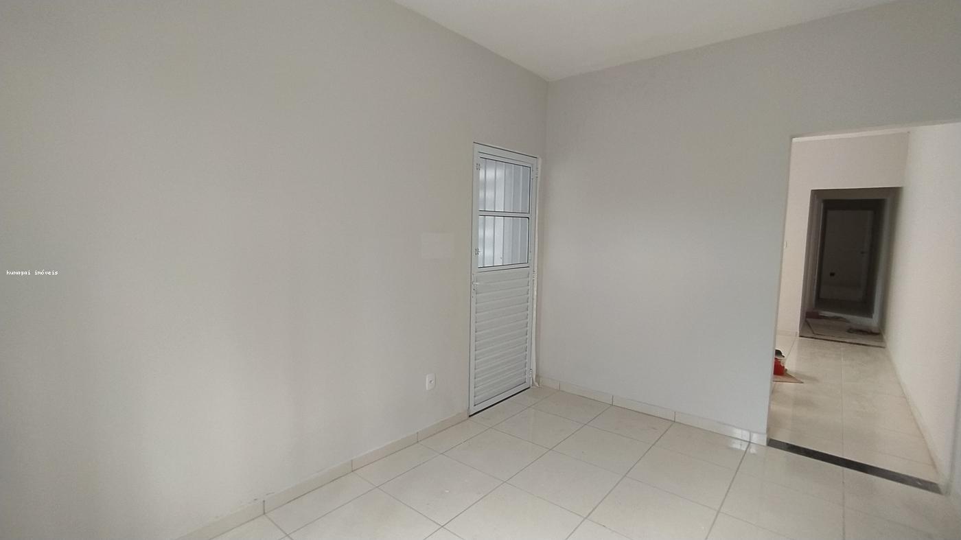 Casa para alugar com 2 quartos, 115m² - Foto 14