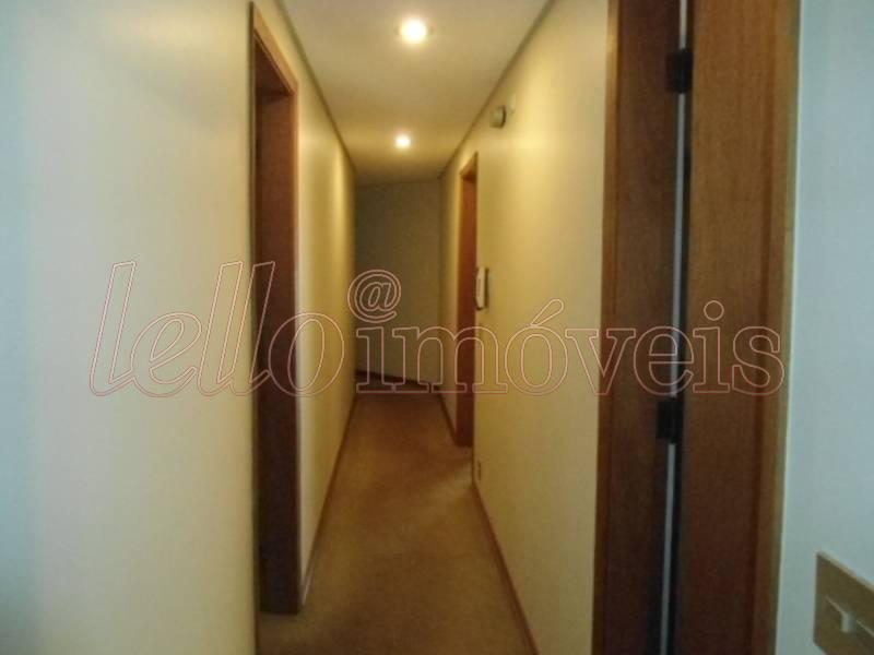 Apartamento à venda com 4 quartos, 210m² - Foto 9