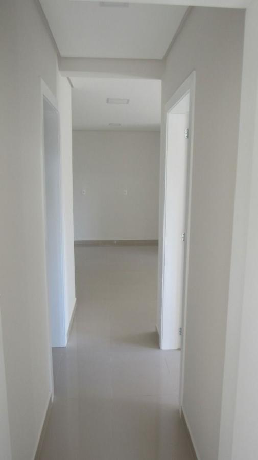 Apartamento à venda com 2 quartos, 74m² - Foto 21