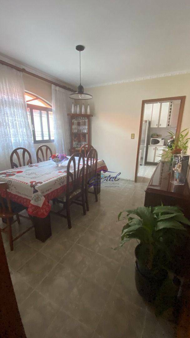 Casa à venda com 3 quartos, 150m² - Foto 16