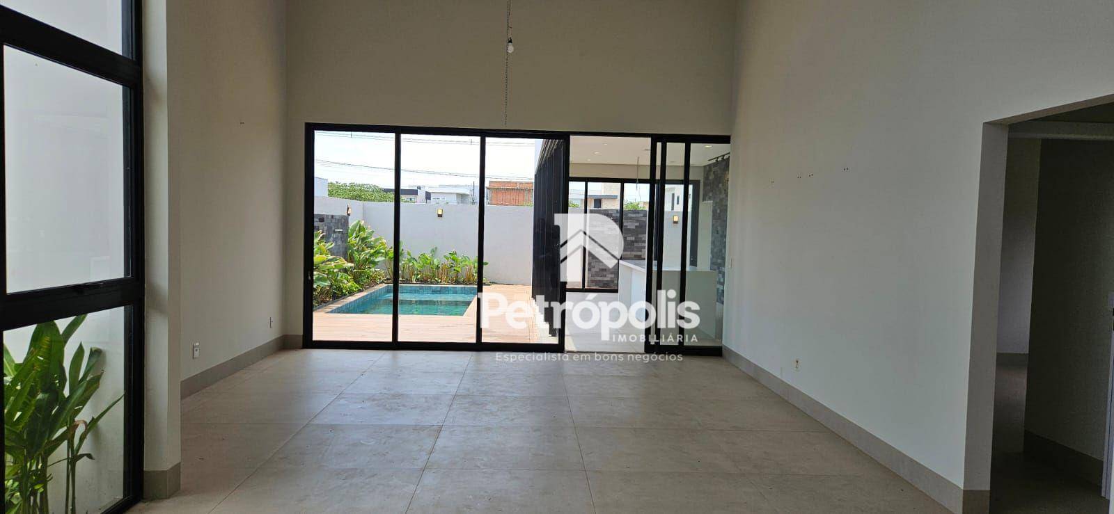 Casa de Condomínio à venda com 3 quartos, 203m² - Foto 4