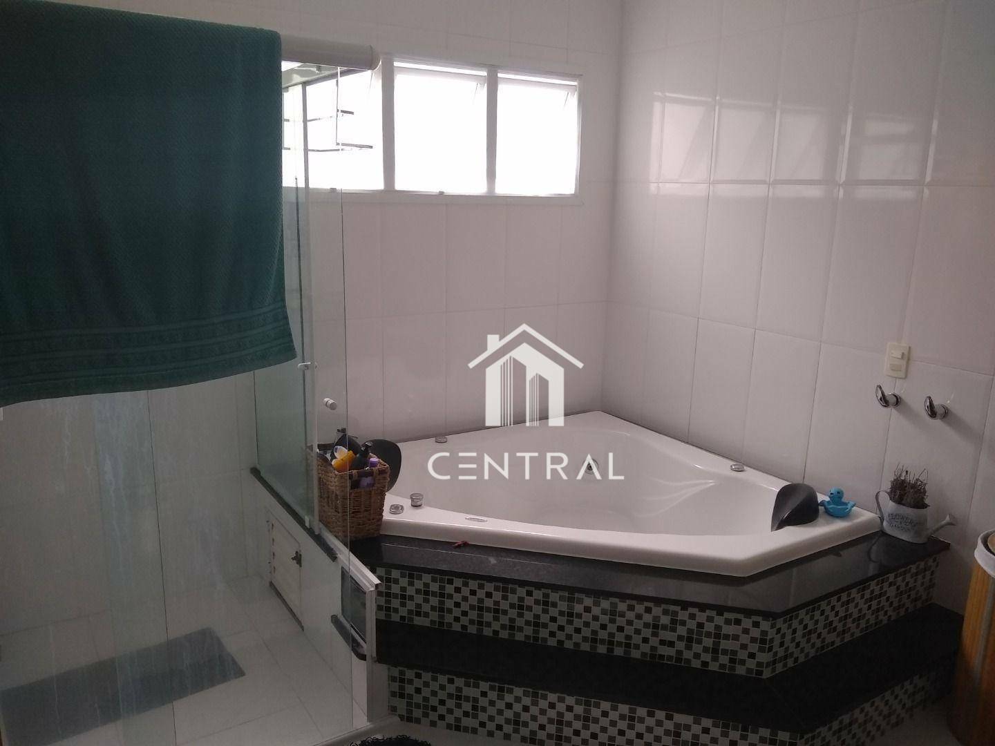 Casa de Condomínio à venda e aluguel com 4 quartos, 372m² - Foto 26