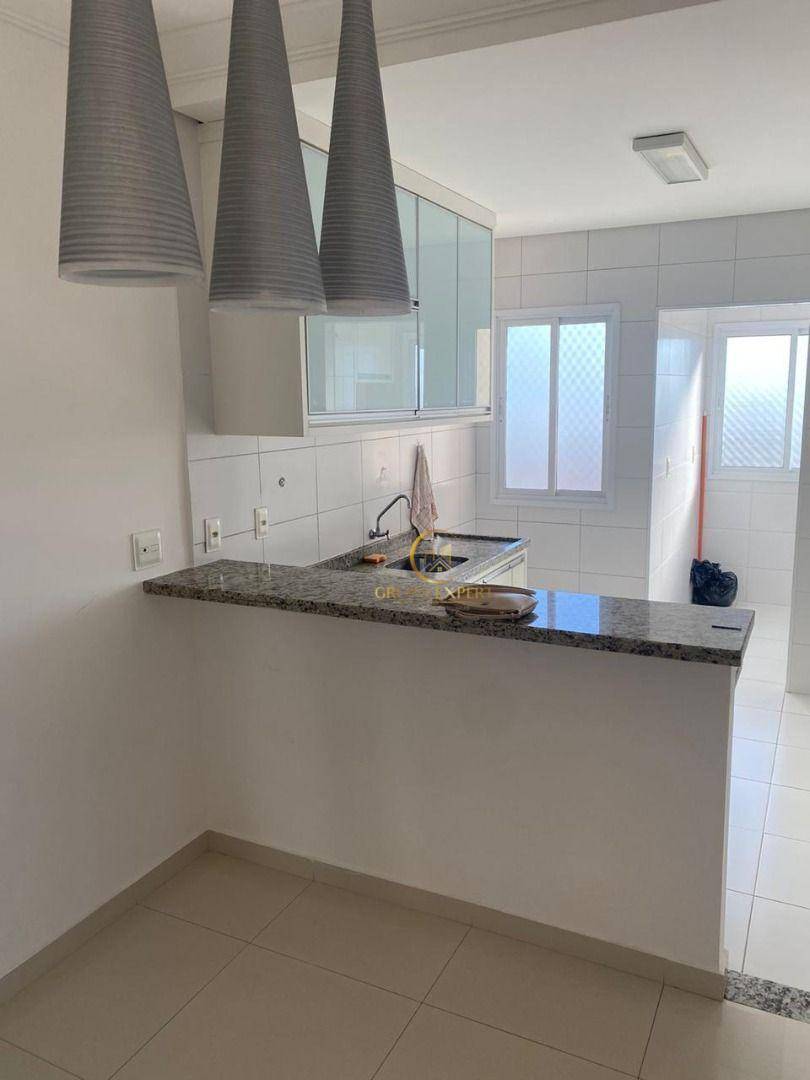 Apartamento à venda com 2 quartos, 69m² - Foto 7