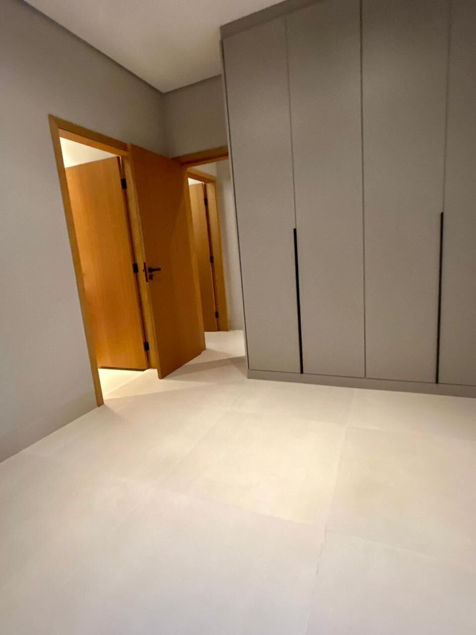 Casa à venda com 3 quartos, 200m² - Foto 12