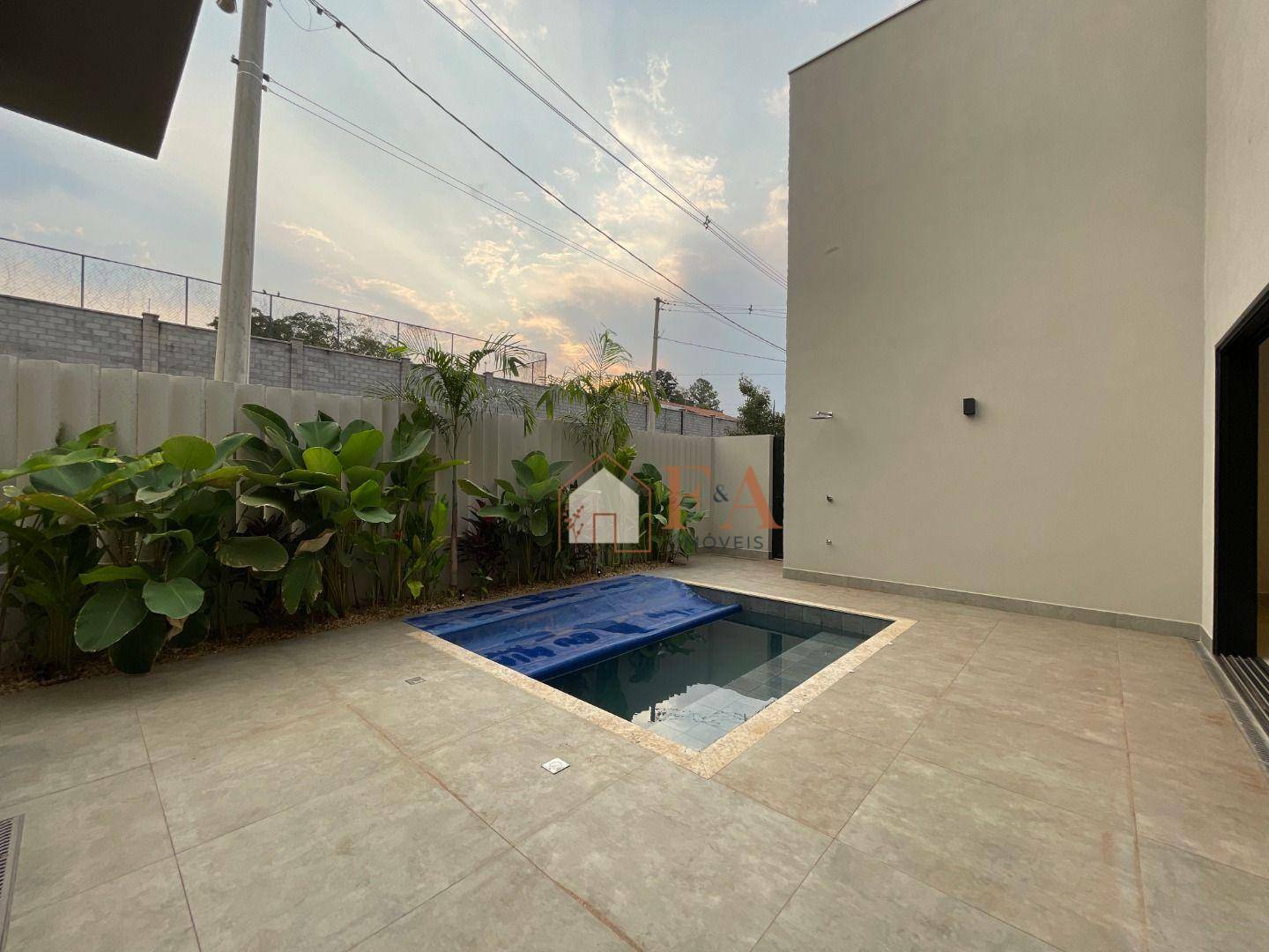 Casa de Condomínio à venda com 4 quartos, 240m² - Foto 19