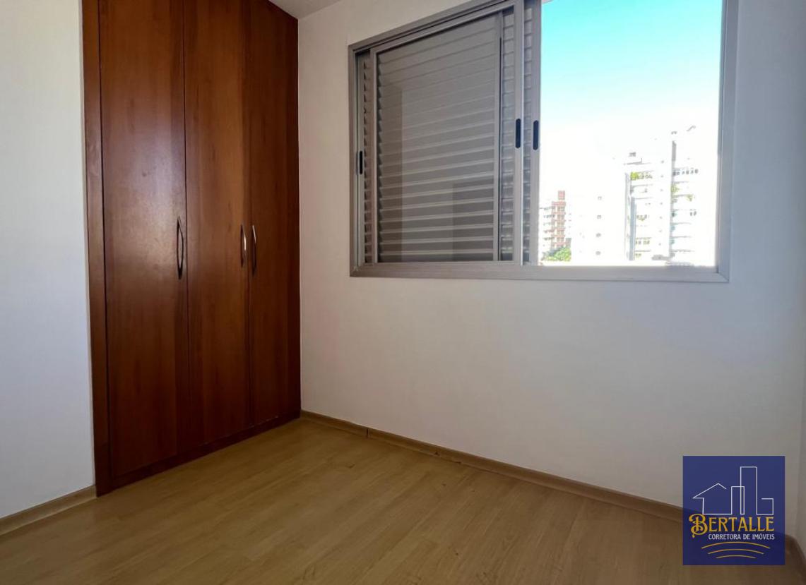 Cobertura à venda com 4 quartos, 247m² - Foto 8