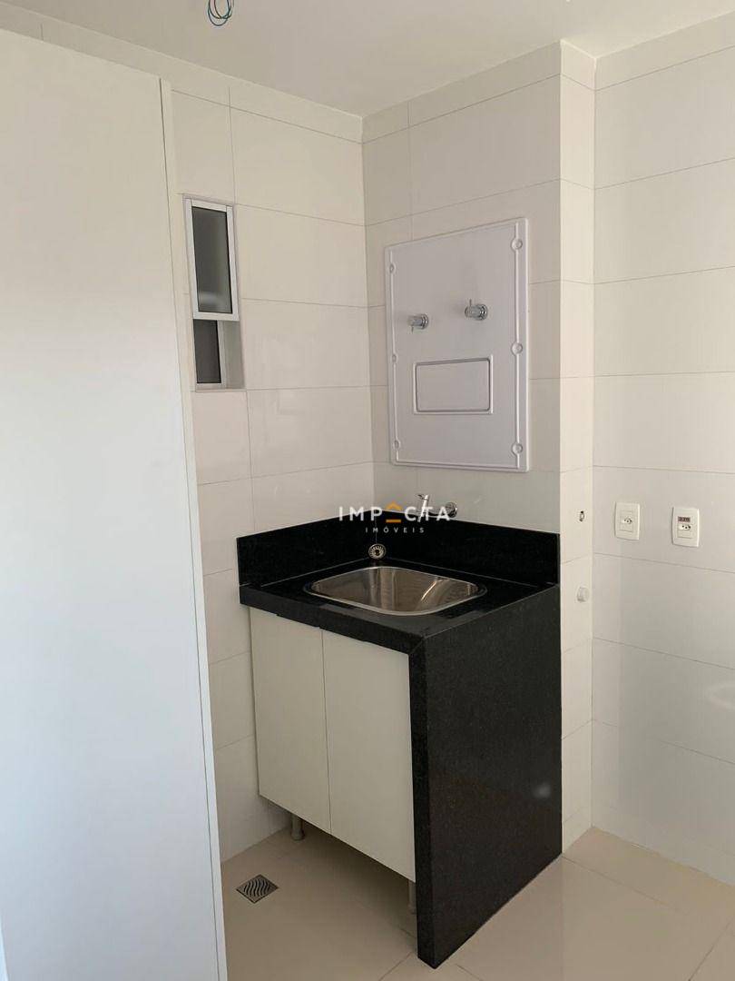 Apartamento à venda com 3 quartos, 120m² - Foto 35