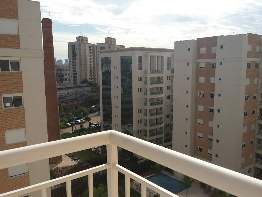 Apartamento para alugar com 2 quartos, 82m² - Foto 3