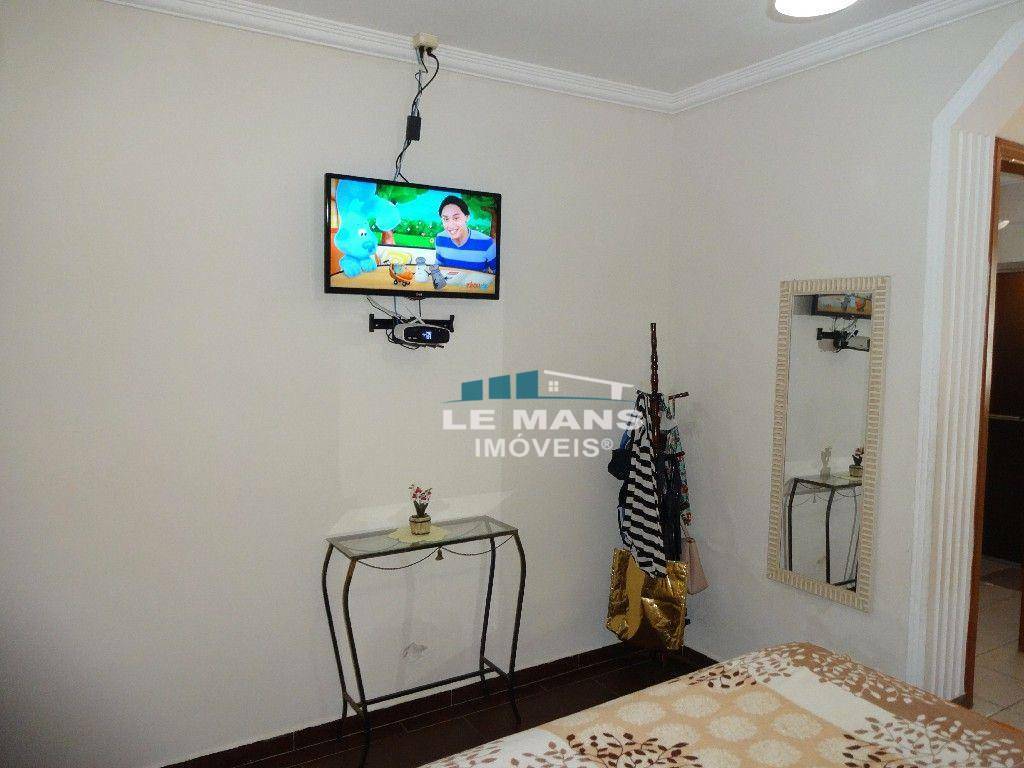 Casa à venda com 3 quartos, 169m² - Foto 14