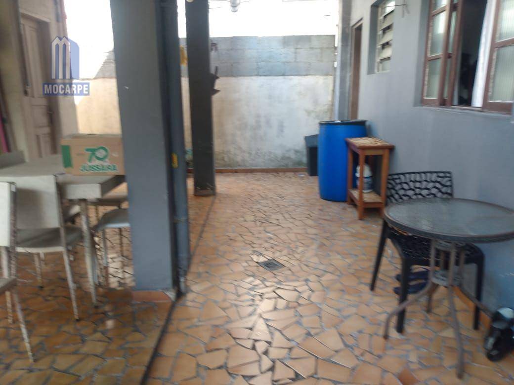 Sobrado à venda com 4 quartos, 348m² - Foto 4