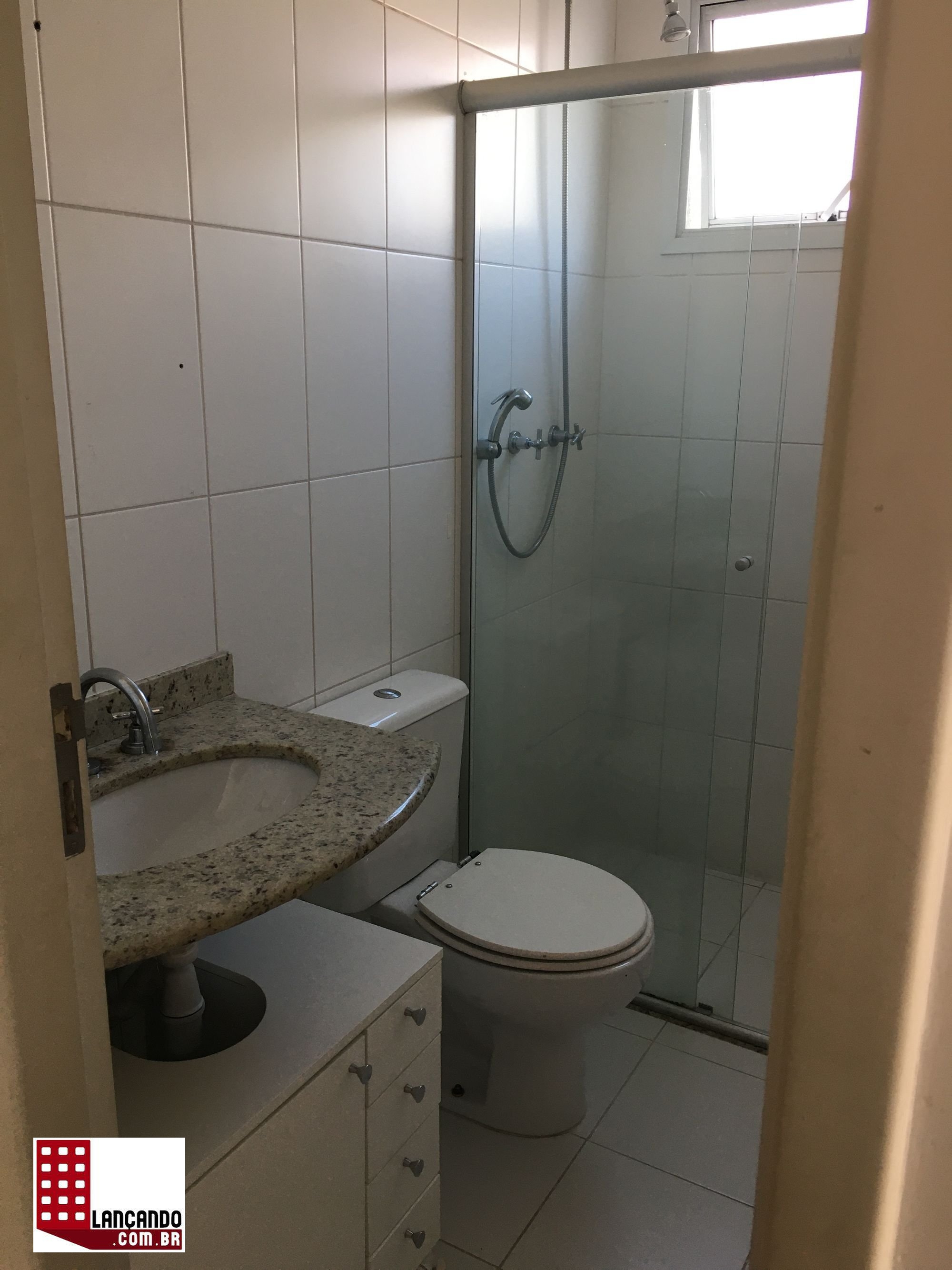 Apartamento à venda com 2 quartos, 62m² - Foto 3