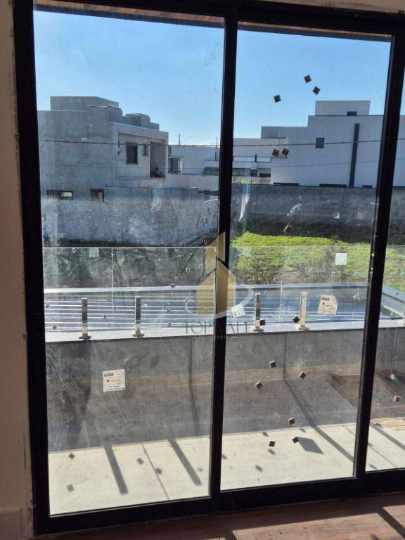 Sobrado à venda com 4 quartos, 256m² - Foto 9