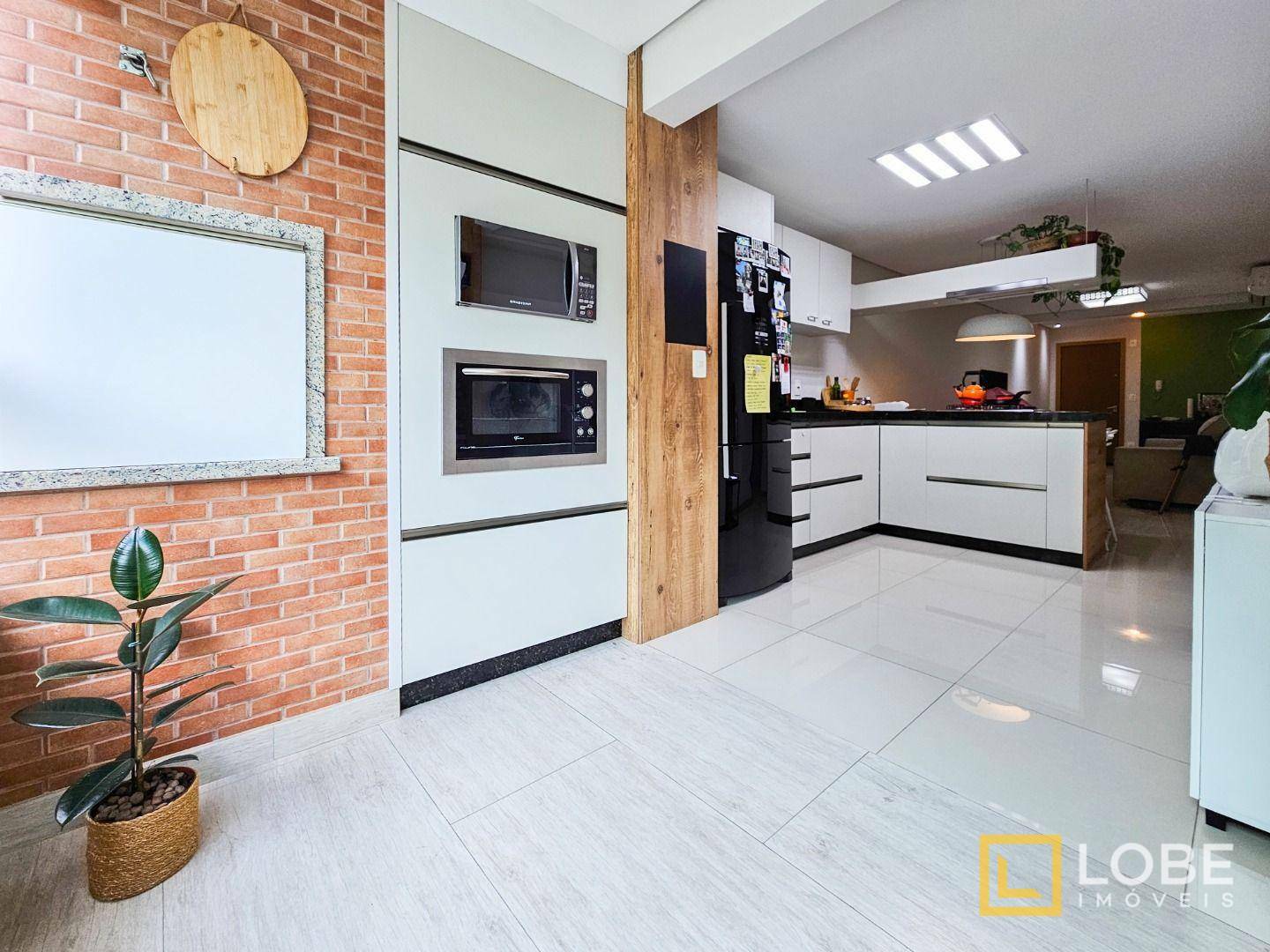 Apartamento à venda com 3 quartos, 92m² - Foto 4