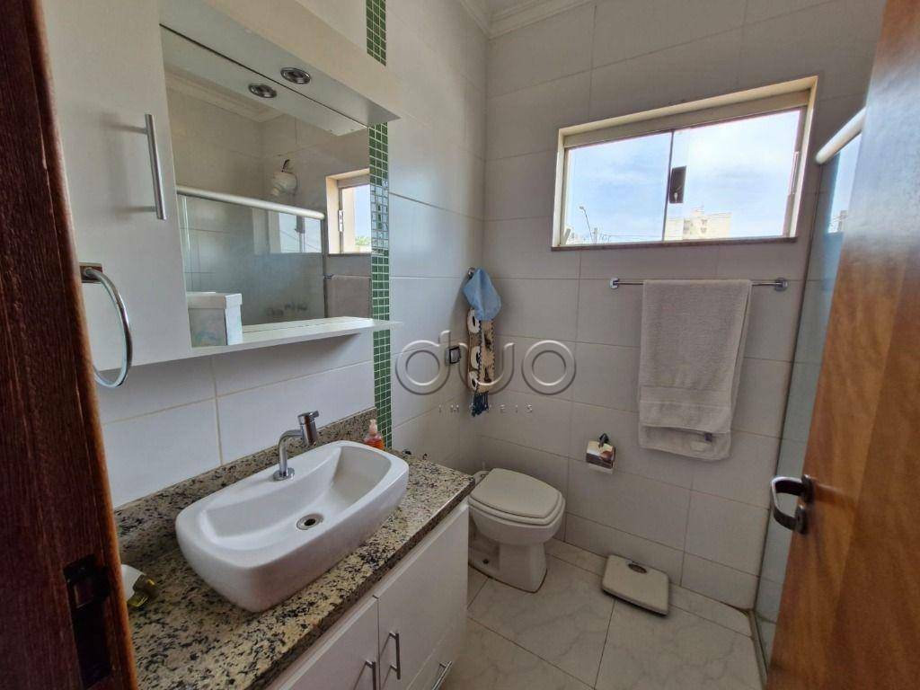 Casa de Condomínio à venda com 3 quartos, 154m² - Foto 37