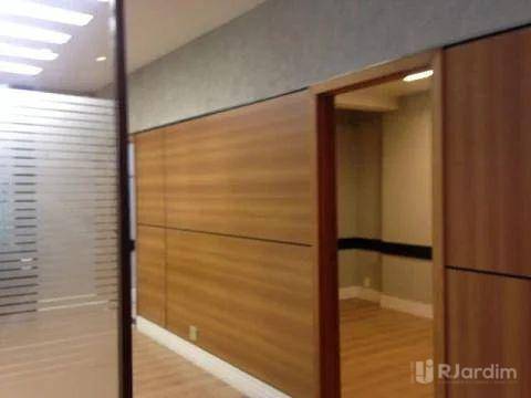 Casa de Condomínio para alugar com 1 quarto, 274m² - Foto 8