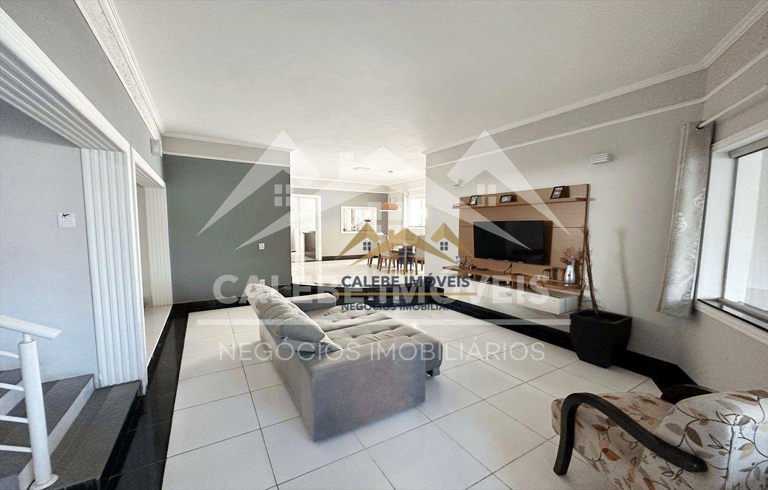 Sobrado à venda com 4 quartos, 440m² - Foto 4