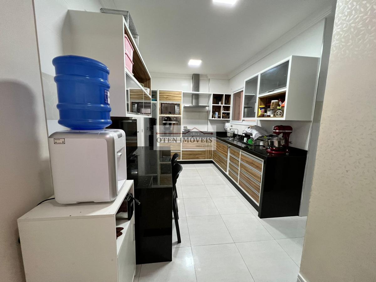 Apartamento à venda com 3 quartos, 156m² - Foto 12