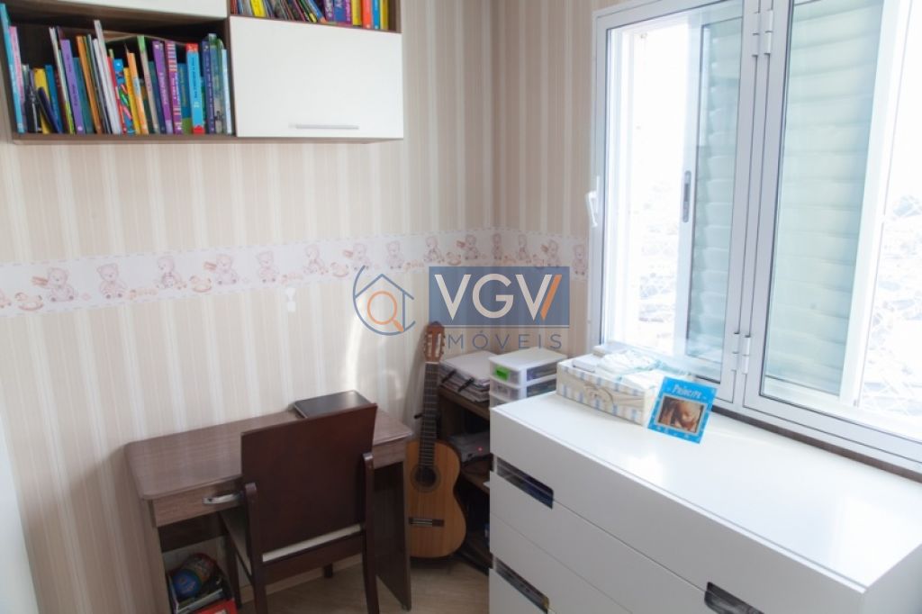 Apartamento à venda com 2 quartos, 67m² - Foto 5