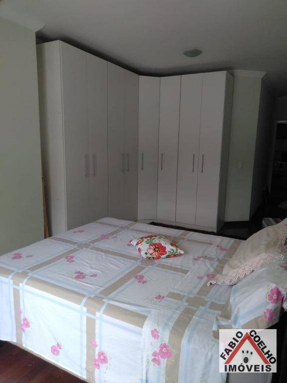 Sobrado à venda com 3 quartos, 210m² - Foto 19