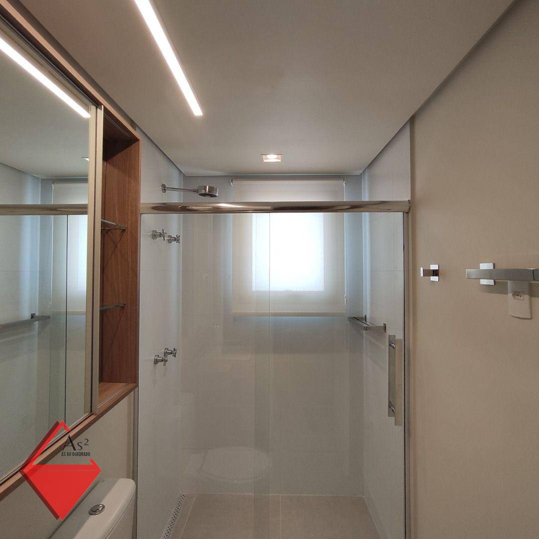 Apartamento à venda com 2 quartos, 70m² - Foto 31