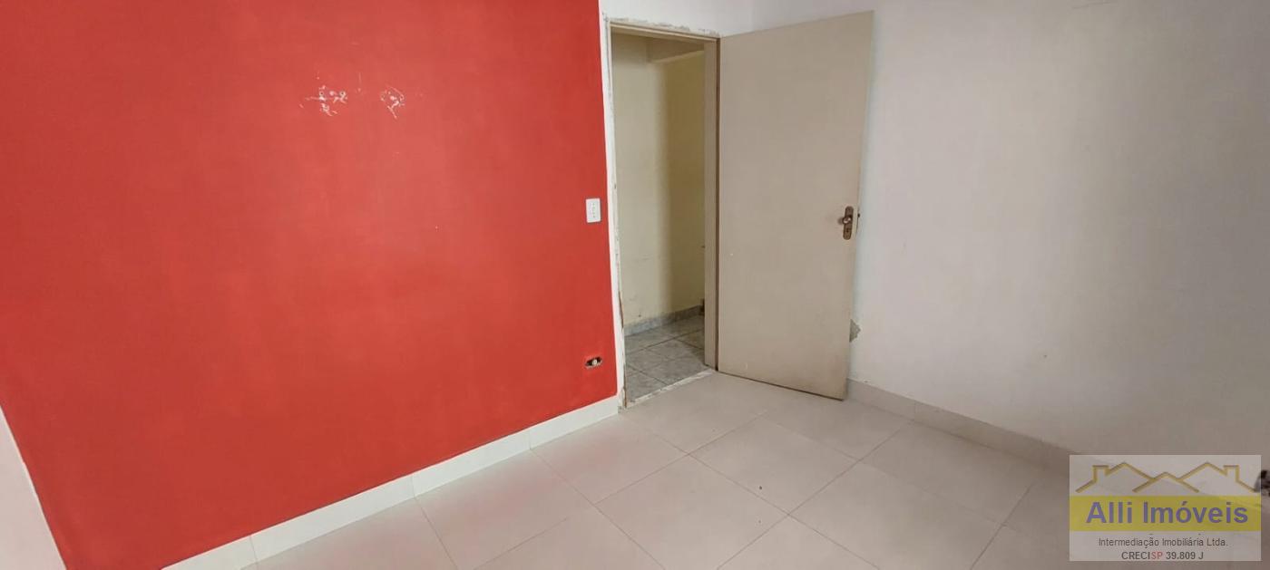 Casa para alugar com 2 quartos, 100m² - Foto 10