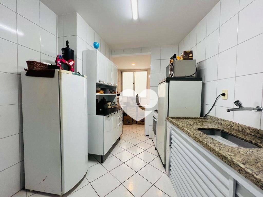 Apartamento à venda com 3 quartos, 120m² - Foto 21