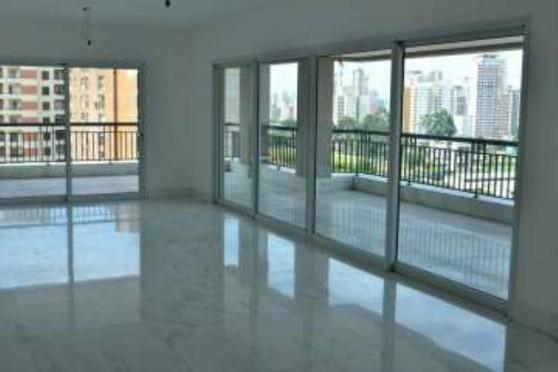 Apartamento à venda com 3 quartos, 223m² - Foto 2