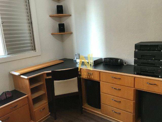 Apartamento à venda com 3 quartos, 87m² - Foto 9