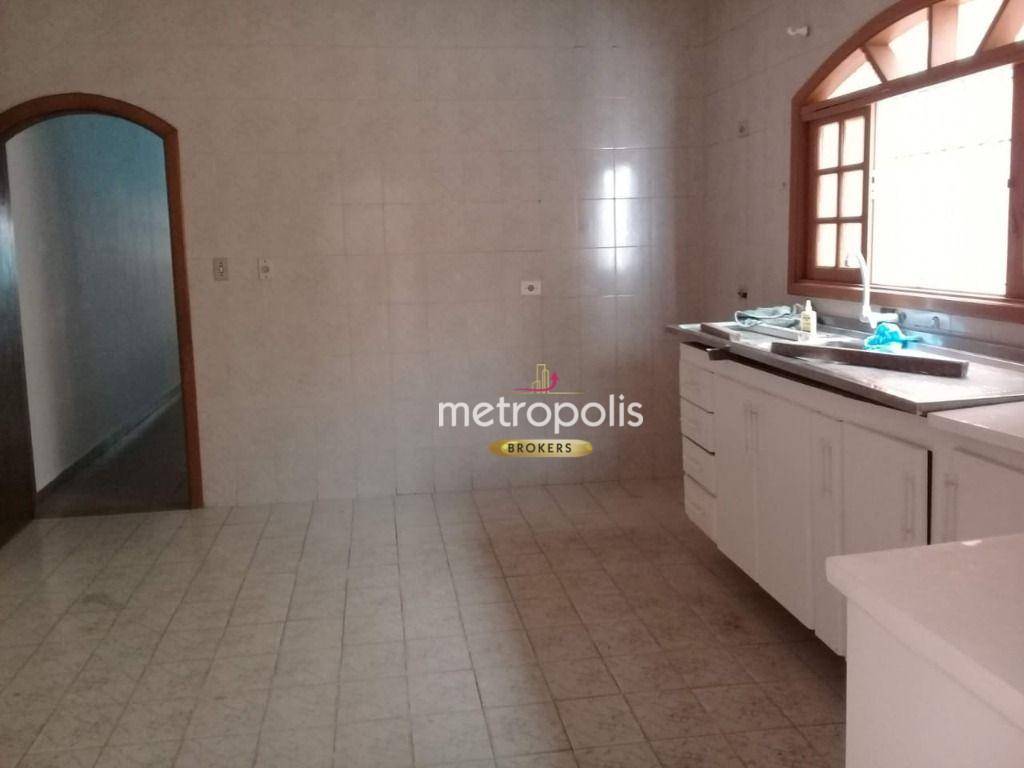 Sobrado à venda com 3 quartos, 180m² - Foto 4