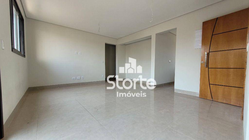 Apartamento à venda com 3 quartos, 83m² - Foto 7