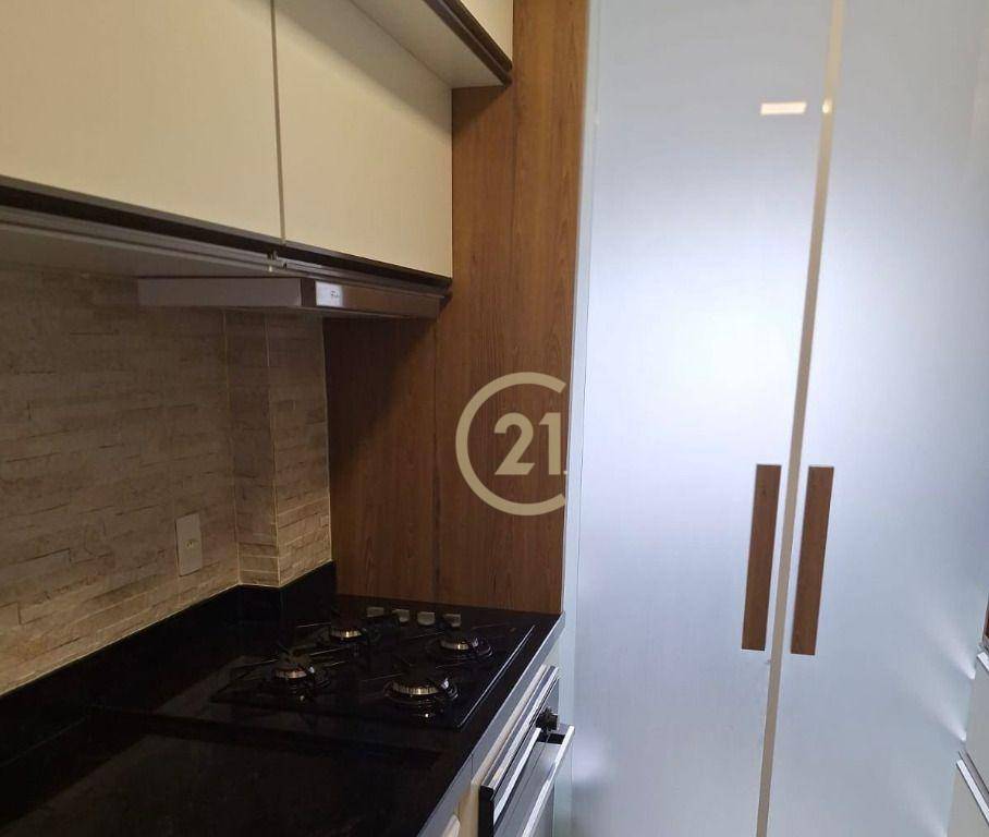 Apartamento à venda com 3 quartos, 96m² - Foto 9