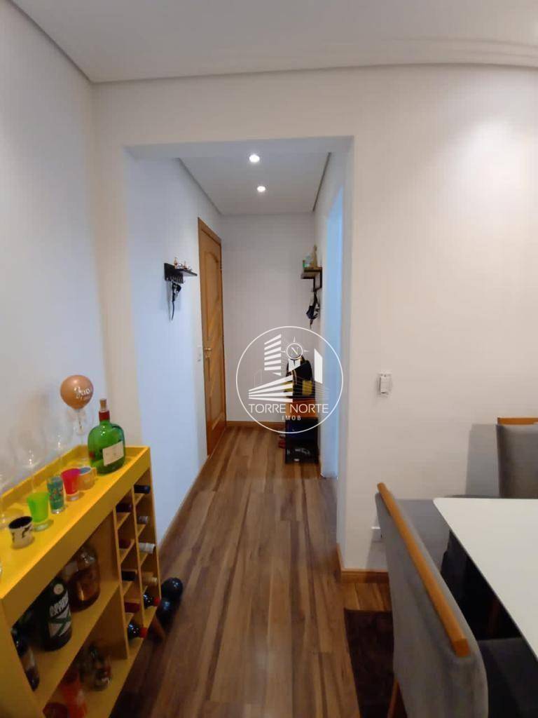 Apartamento à venda com 2 quartos, 57m² - Foto 10