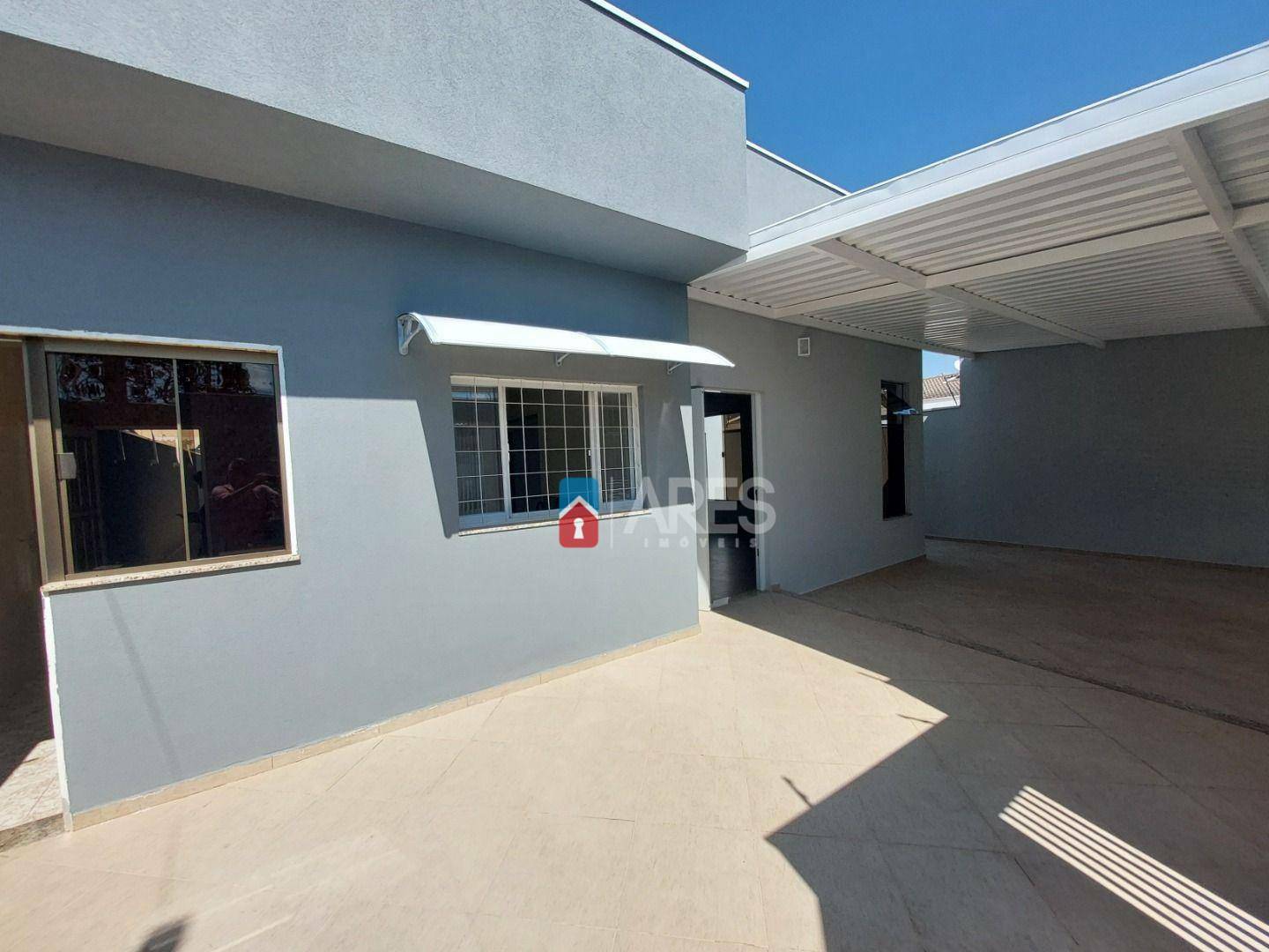 Casa à venda com 3 quartos, 160m² - Foto 3