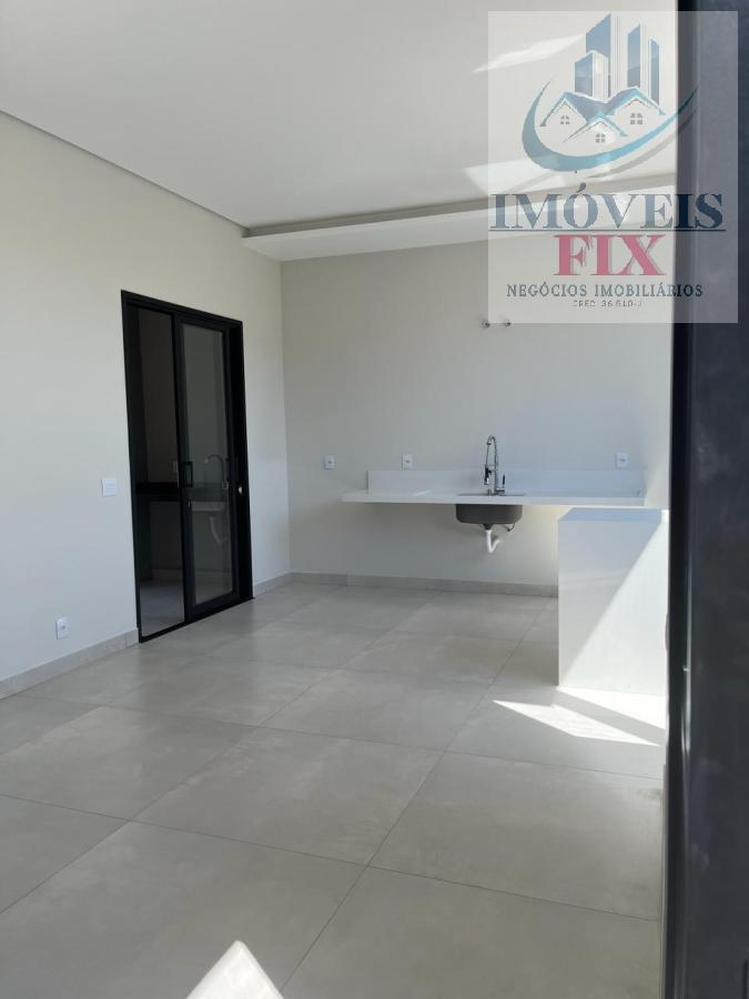 Casa à venda com 3 quartos, 99m² - Foto 5