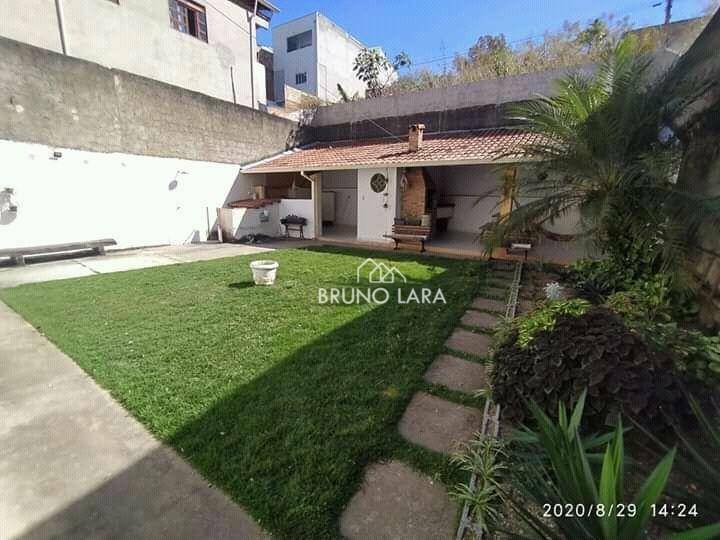 Casa à venda com 3 quartos, 262m² - Foto 11