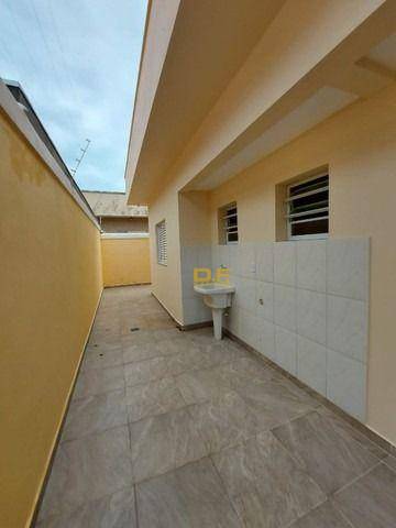 Casa à venda com 2 quartos, 1m² - Foto 13