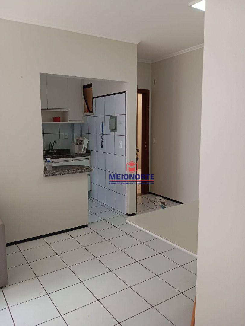 Apartamento para alugar com 2 quartos, 68m² - Foto 10