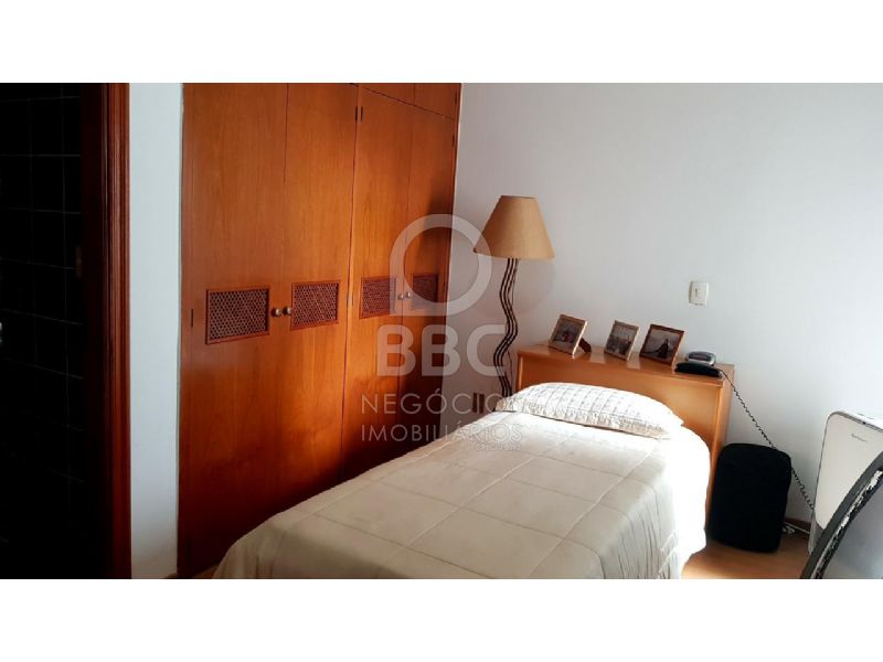 Sobrado à venda com 3 quartos, 300m² - Foto 16