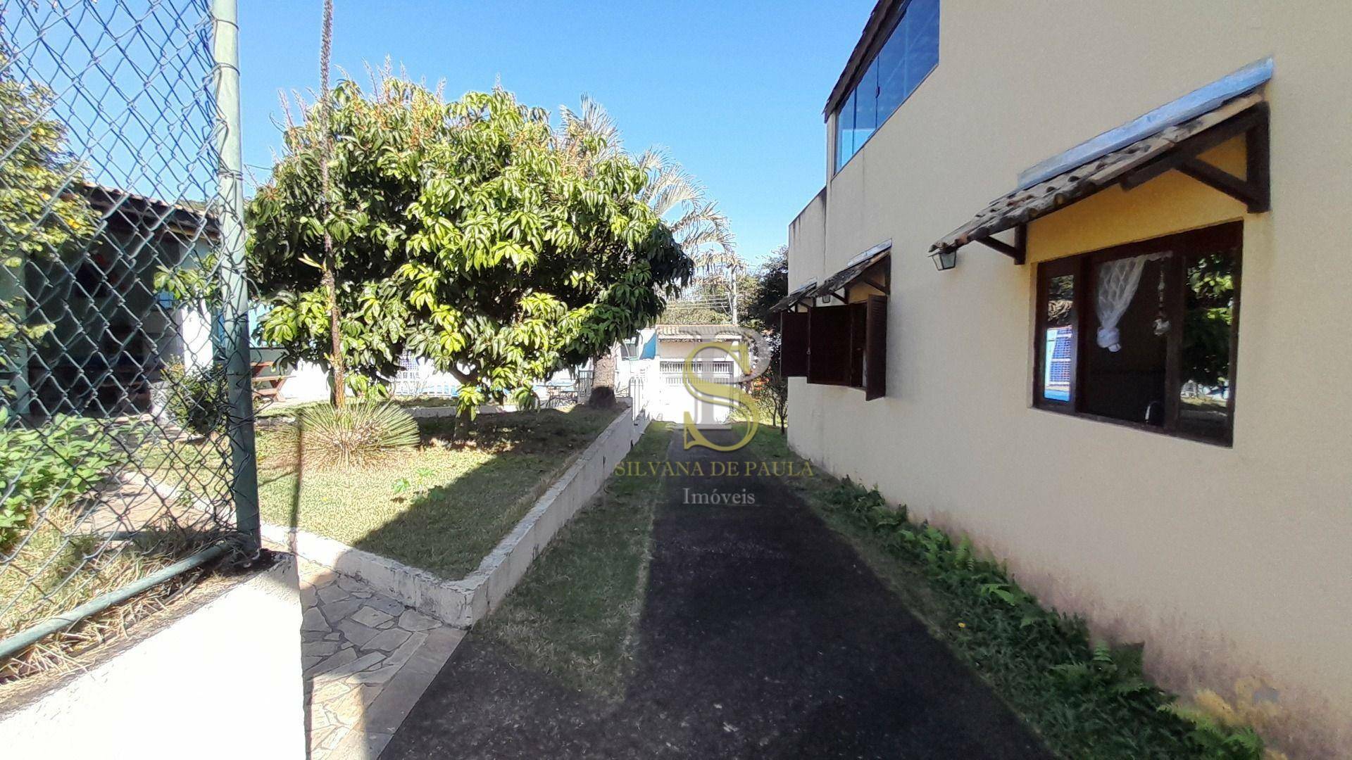 Chácara à venda com 6 quartos, 240m² - Foto 35